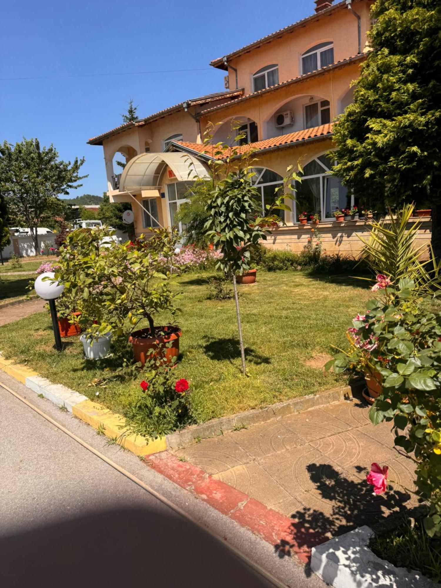 Motel International Берковица Экстерьер фото